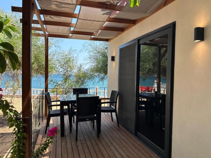 إردملي Otelox Ayas Beach Bungalov المظهر الخارجي الصورة